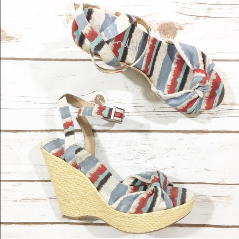 Splendid Lustful Wedge Sandals